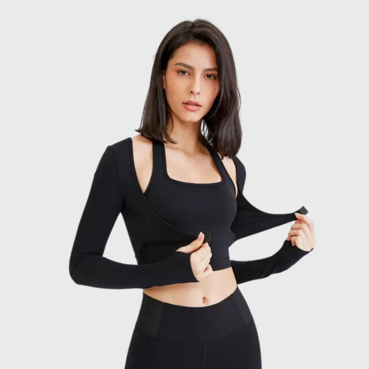 Yoga Pullover Integrated bra - black / S