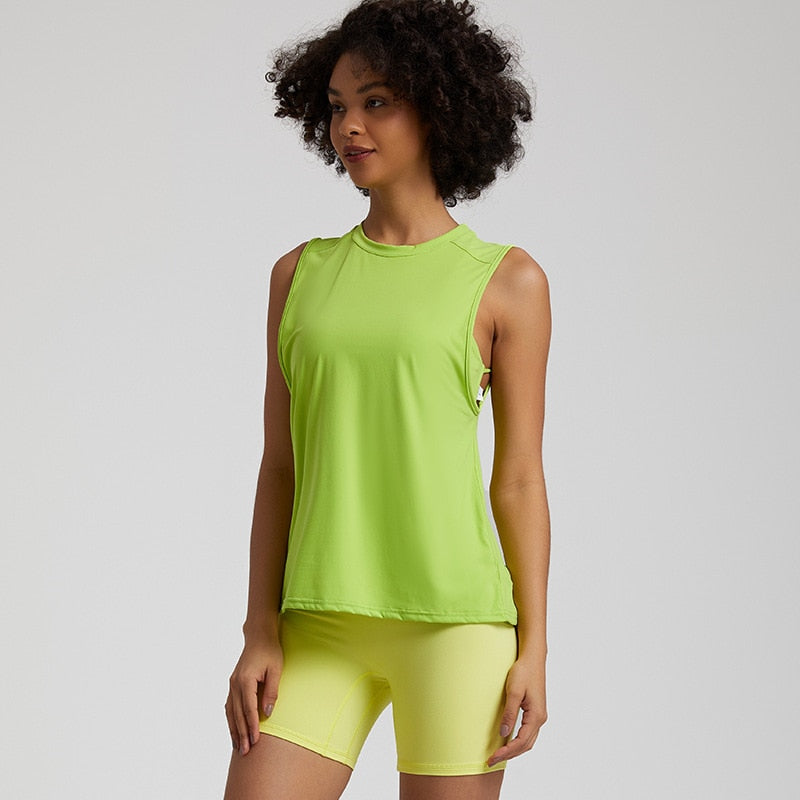 Mauna Yoga tank top - light green / S