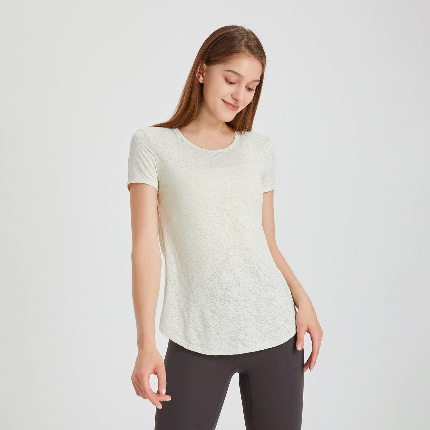 Yoga Flow T-shirt - beige / S